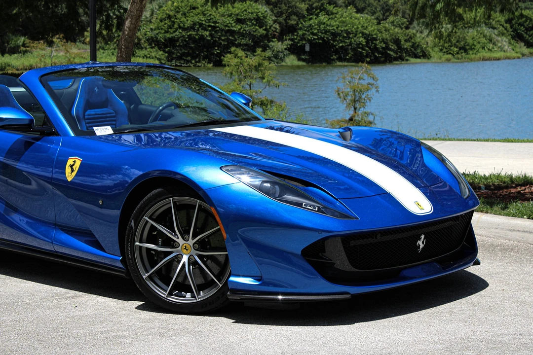 2022 Ferrari 812 GTS - Image 18 of 31