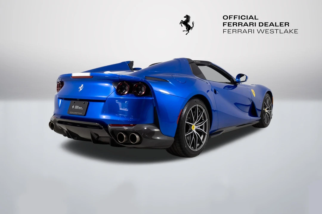 2022 Ferrari 812 GTS - Image 8 of 31