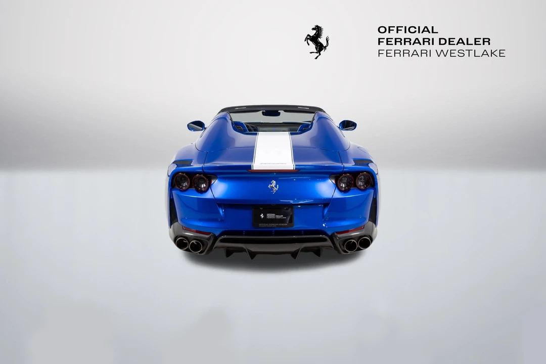 2022 Ferrari 812 GTS - Image 7 of 31