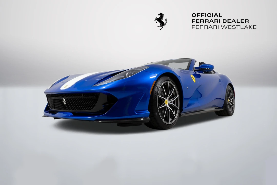 2022 Ferrari 812 GTS - Image 14 of 31