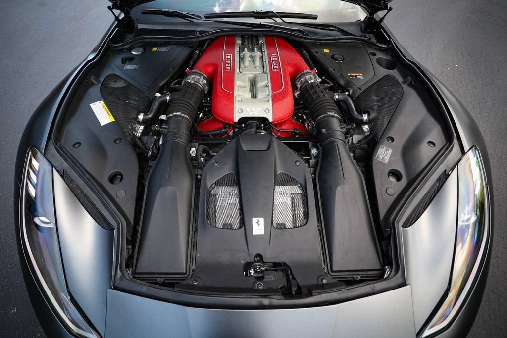 2022 Ferrari 812 GTS - Image 25 of 31