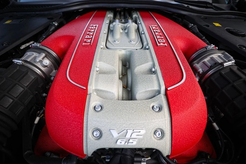 2022 Ferrari 812 GTS - Image 26 of 31
