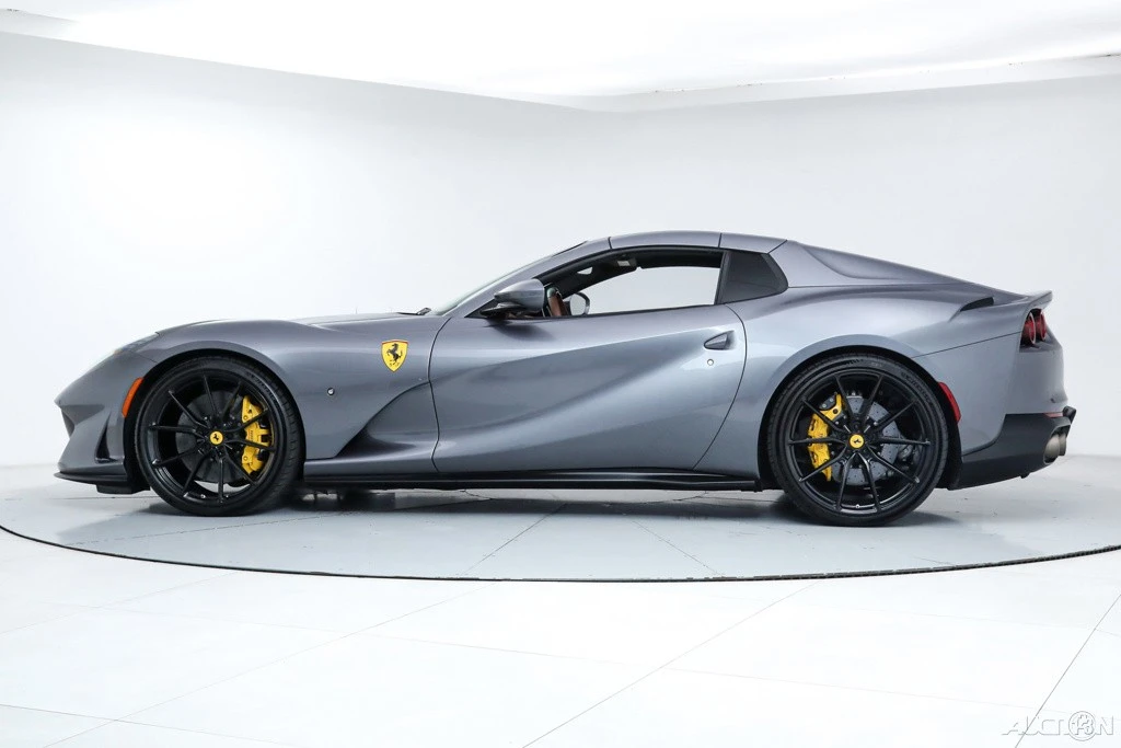 2022 Ferrari 812 GTS - Image 7 of 21