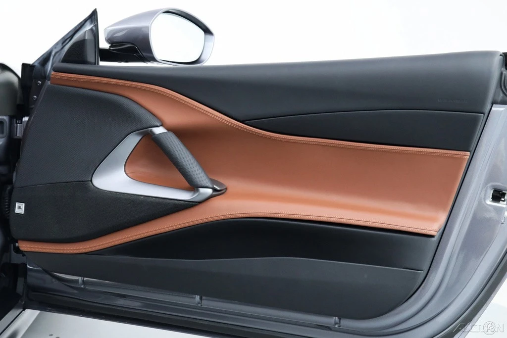 2022 Ferrari 812 GTS - Image 19 of 21