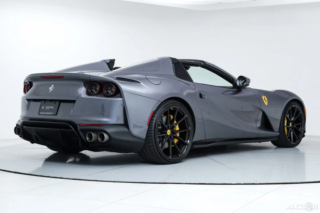 2022 Ferrari 812 GTS - Image 3 of 21