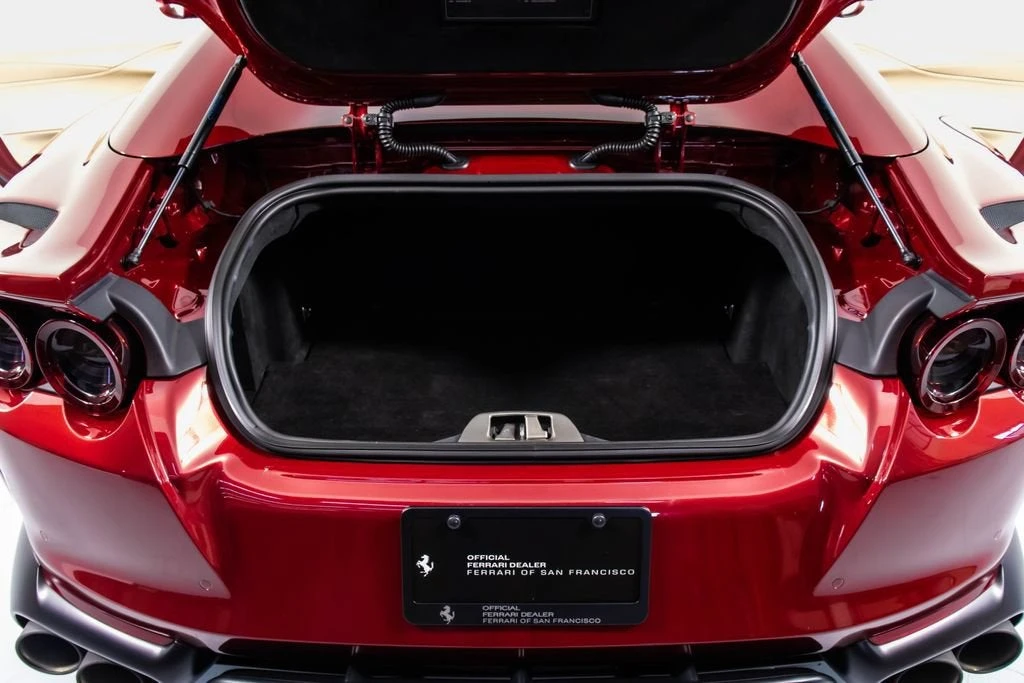 2022 Ferrari 812 GTS - Image 24 of 31