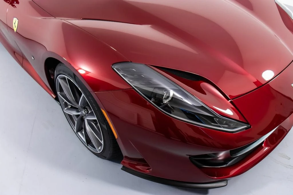 2022 Ferrari 812 GTS - Image 12 of 31