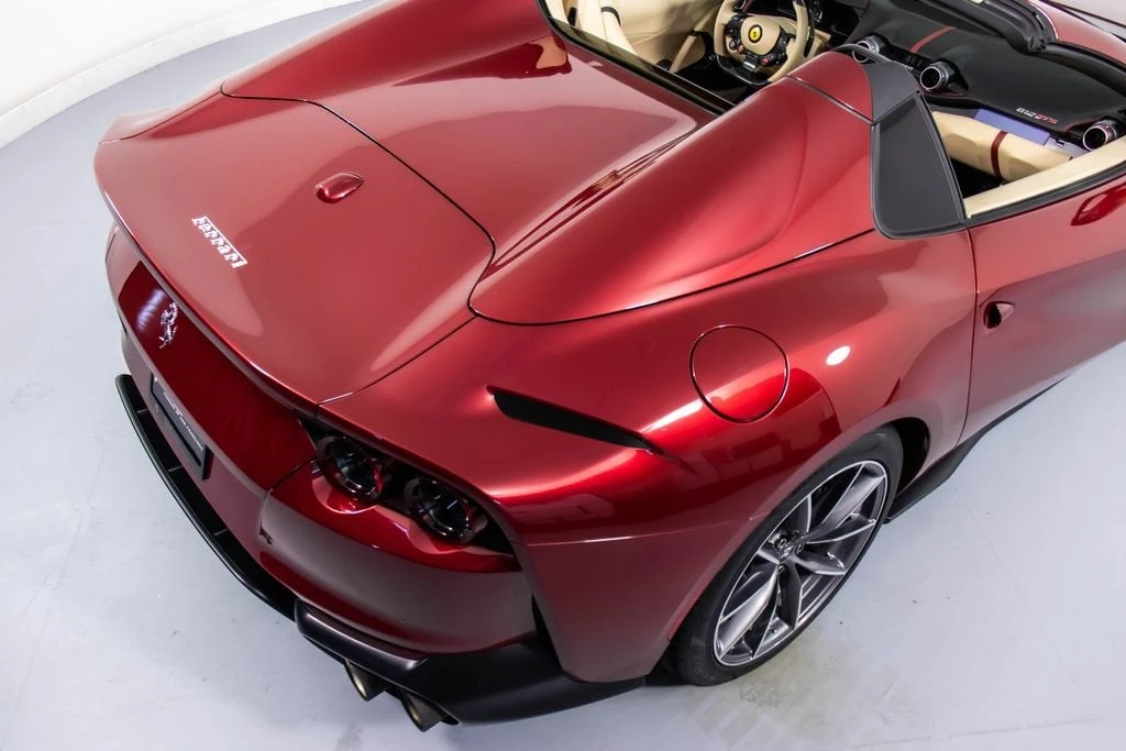 2022 Ferrari 812 GTS - Image 20 of 31