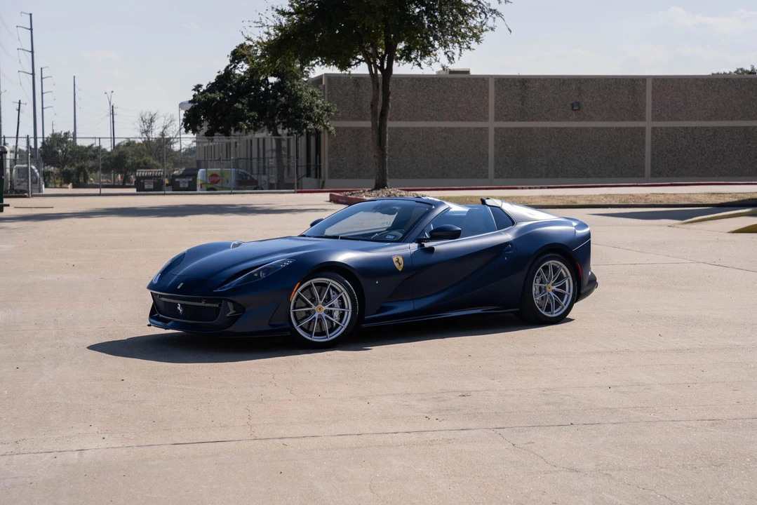 2022 Ferrari 812 GTS - Image 20 of 31