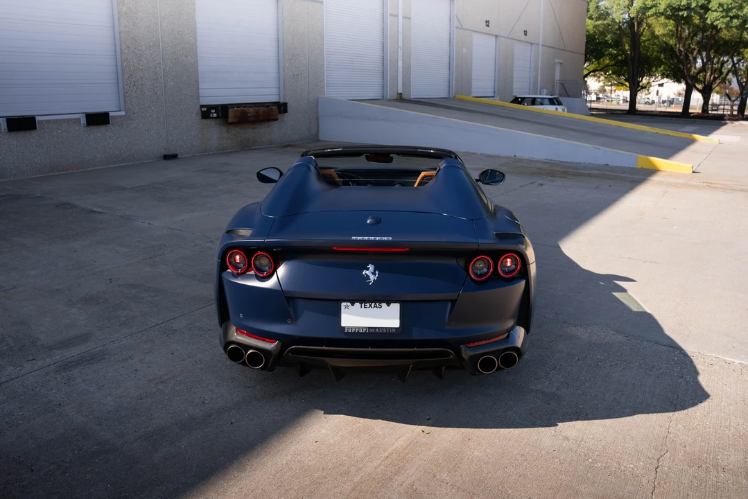 2022 Ferrari 812 GTS - Image 25 of 31