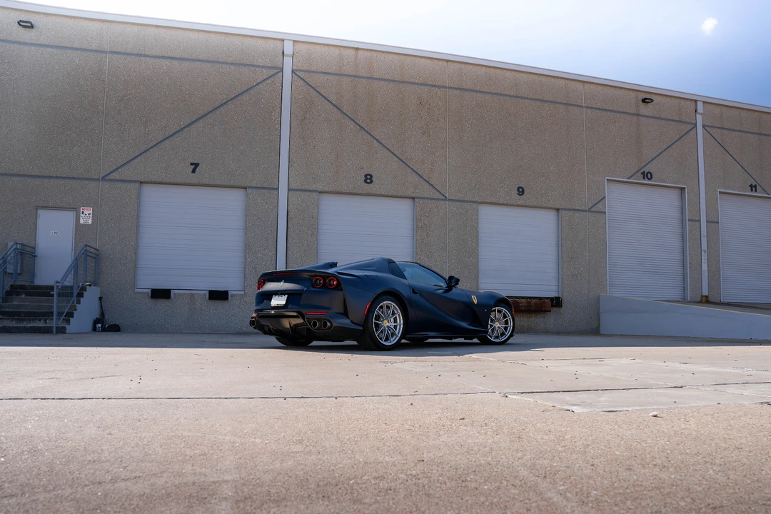 2022 Ferrari 812 GTS - Image 23 of 31