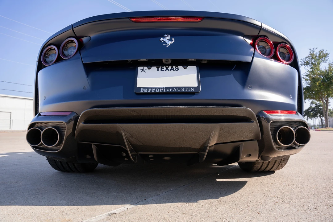 2022 Ferrari 812 GTS - Image 14 of 31