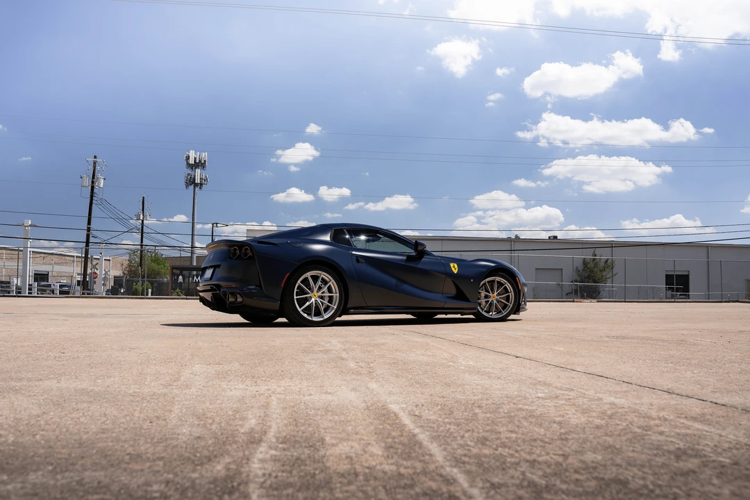 2022 Ferrari 812 GTS - Image 9 of 31