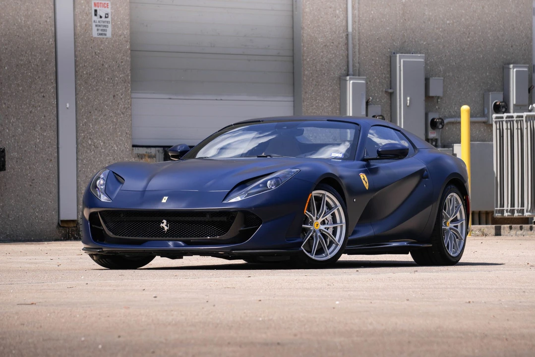2022 Ferrari 812 GTS - Image 6 of 31