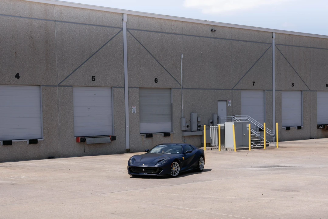 2022 Ferrari 812 GTS - Image 3 of 31