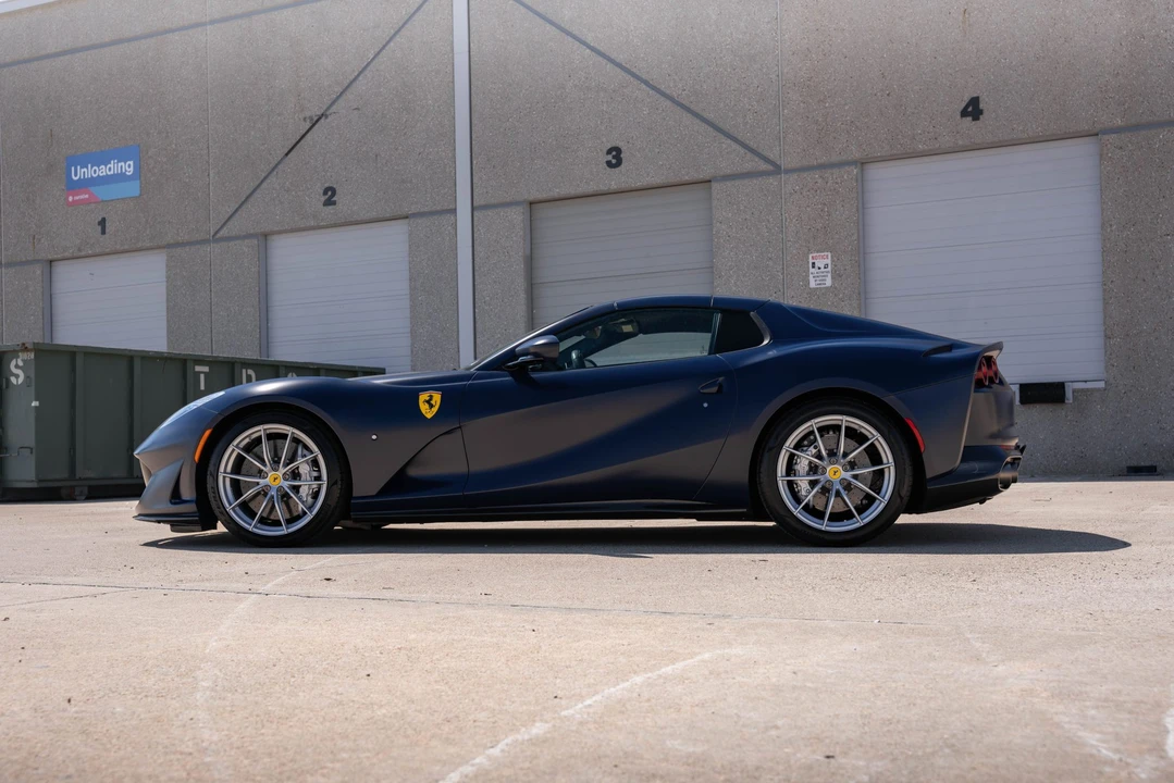 2022 Ferrari 812 GTS - Image 16 of 31