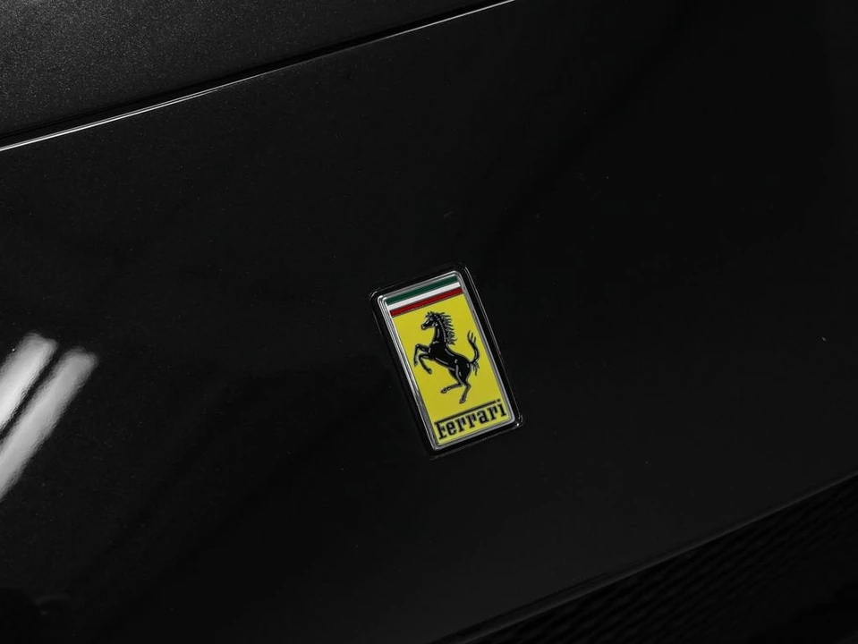 2022 Ferrari 812 GTS - Image 9 of 31