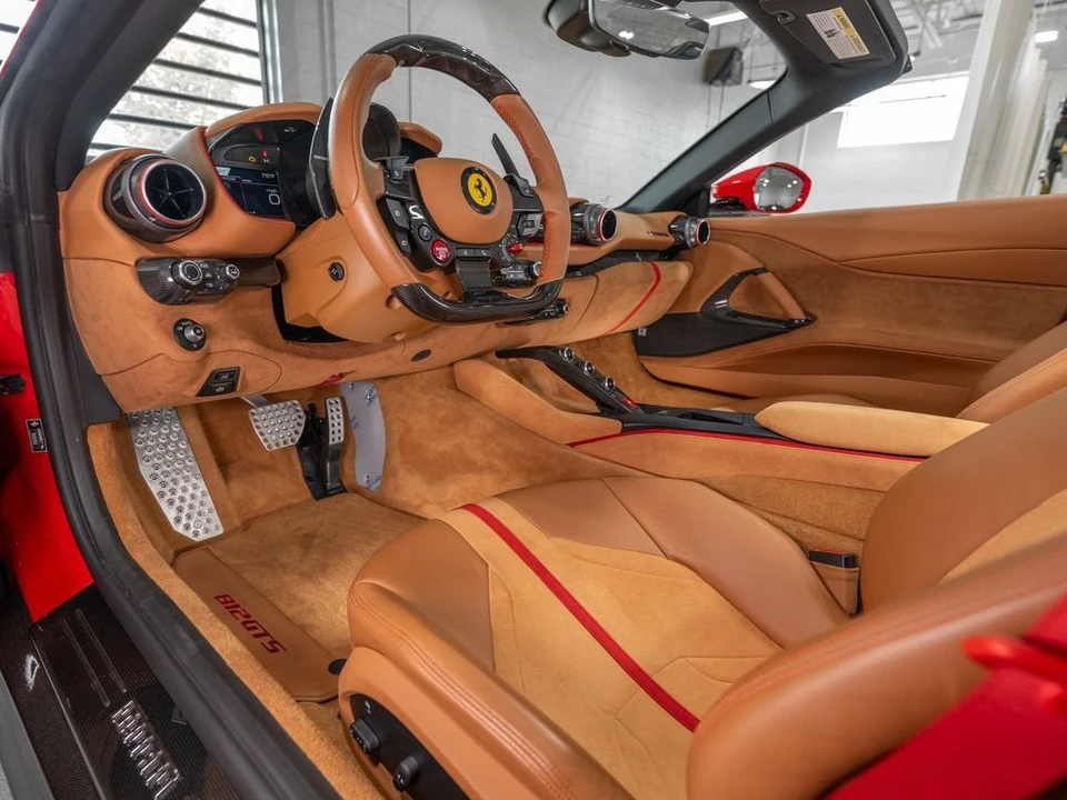 2022 Ferrari 812 GTS - Image 24 of 31