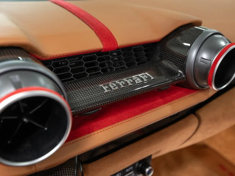 2022 Ferrari 812 GTS - Image 29 of 31