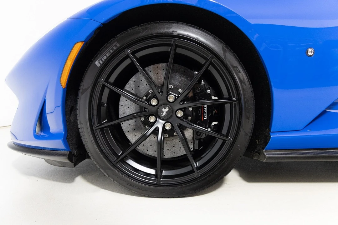2022 Ferrari 812 GTS - Image 14 of 31