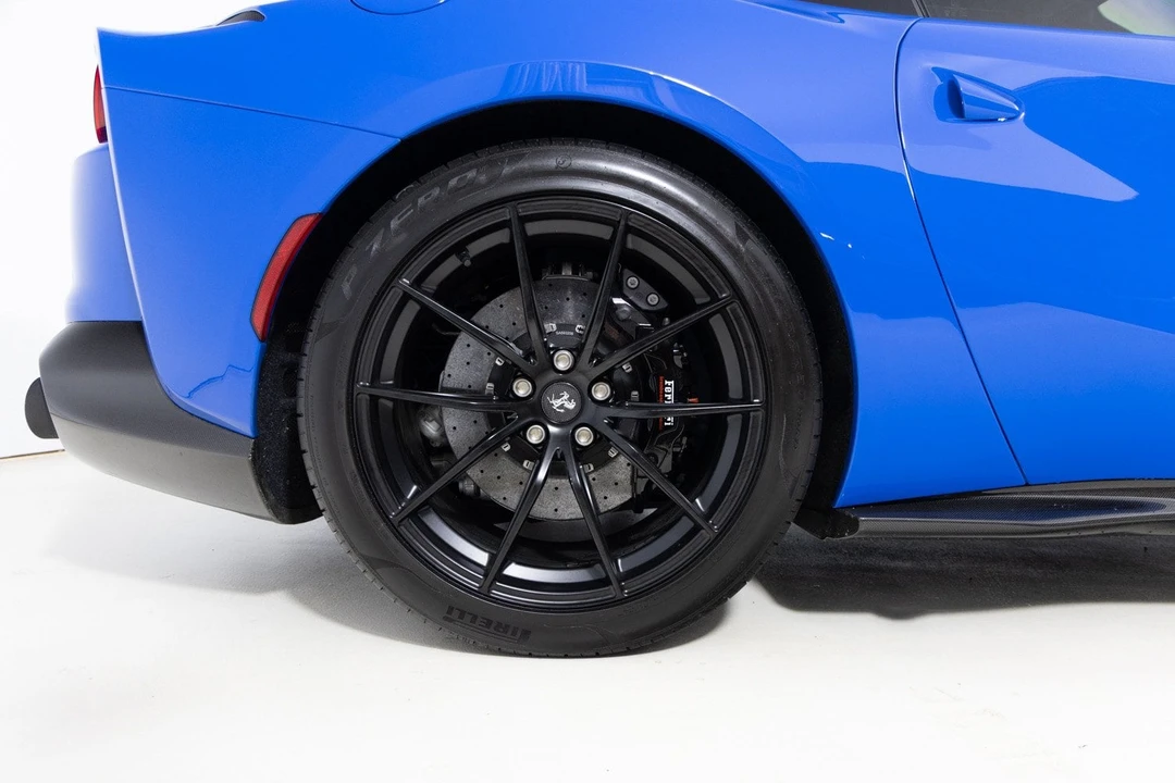 2022 Ferrari 812 GTS - Image 13 of 31