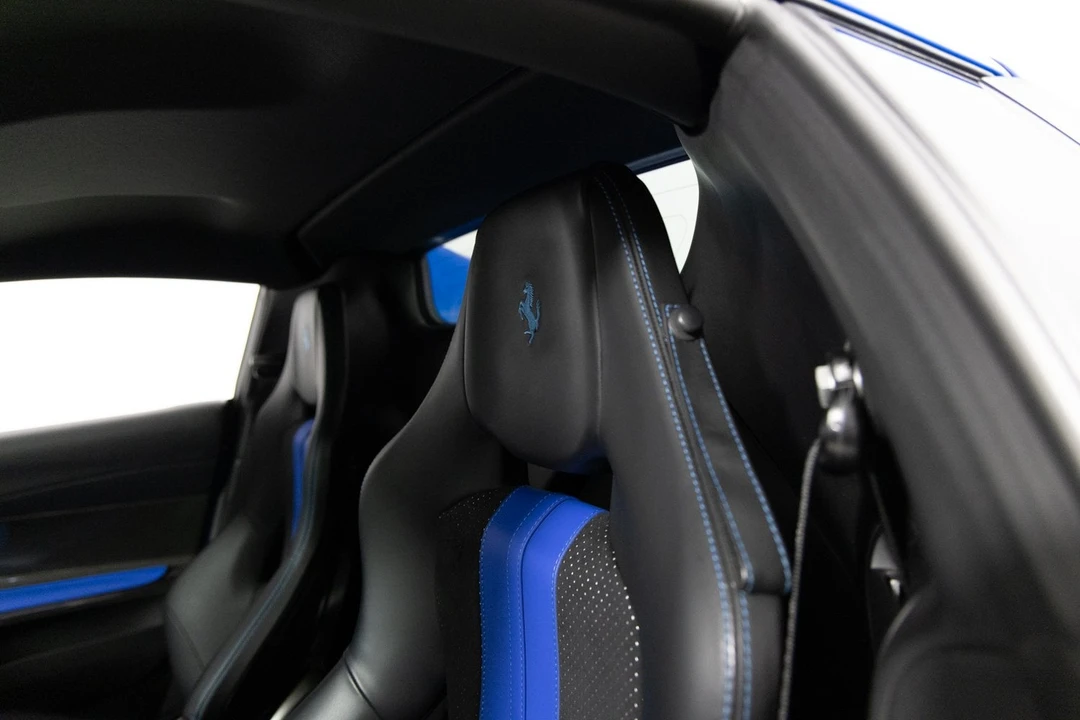 2022 Ferrari 812 GTS - Image 24 of 31