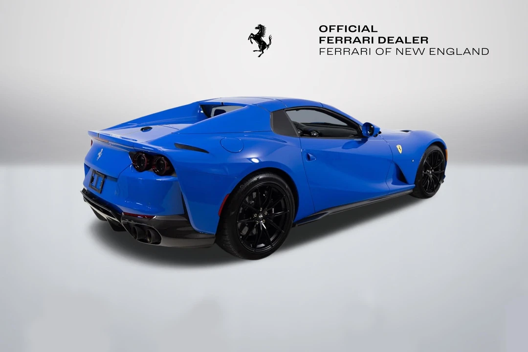 2022 Ferrari 812 GTS - Image 9 of 31