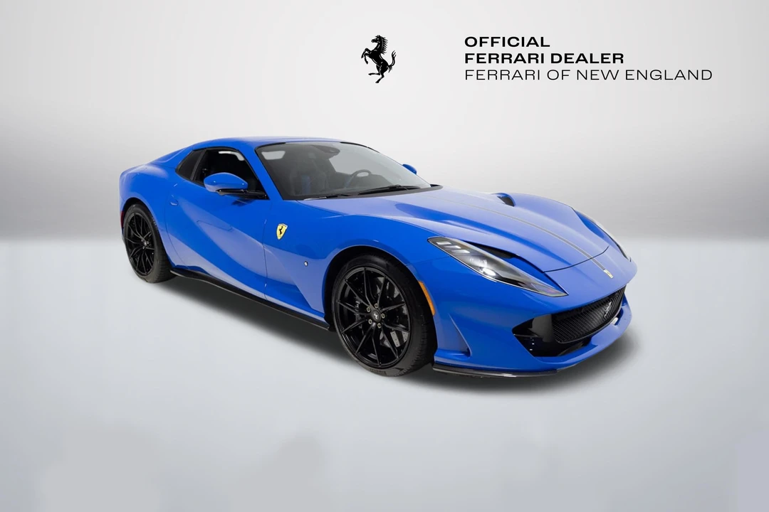 2022 Ferrari 812 GTS - Image 11 of 31