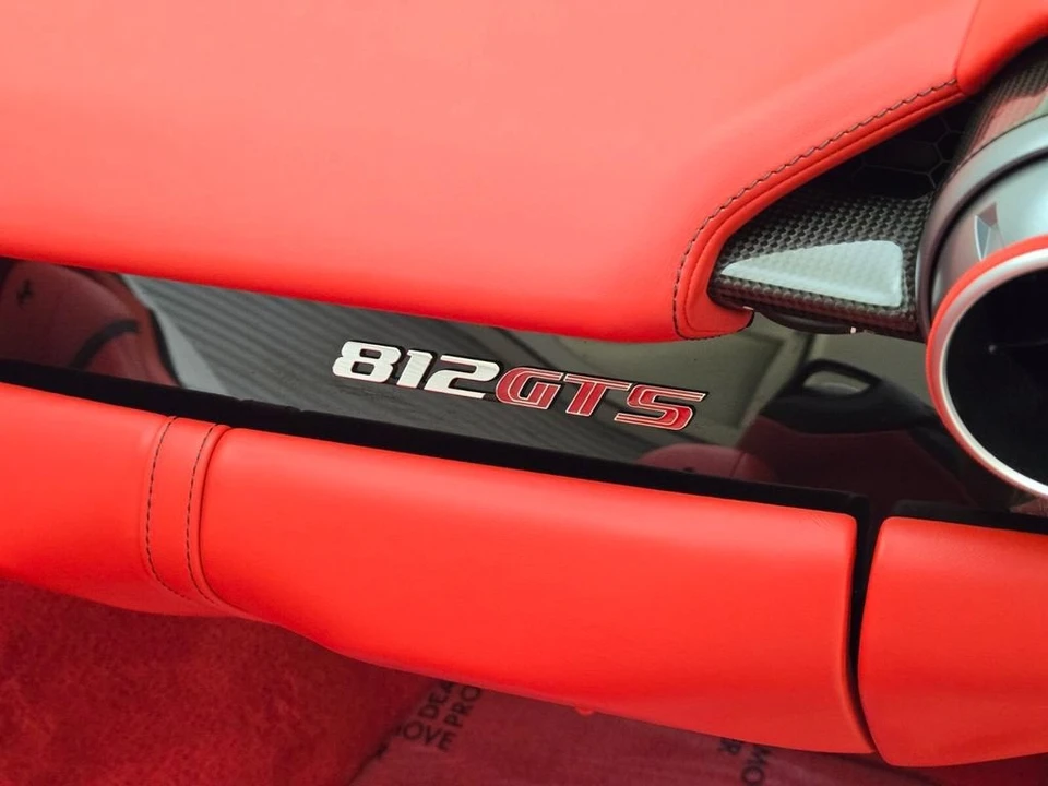 2022 Ferrari 812 GTS - Image 26 of 31
