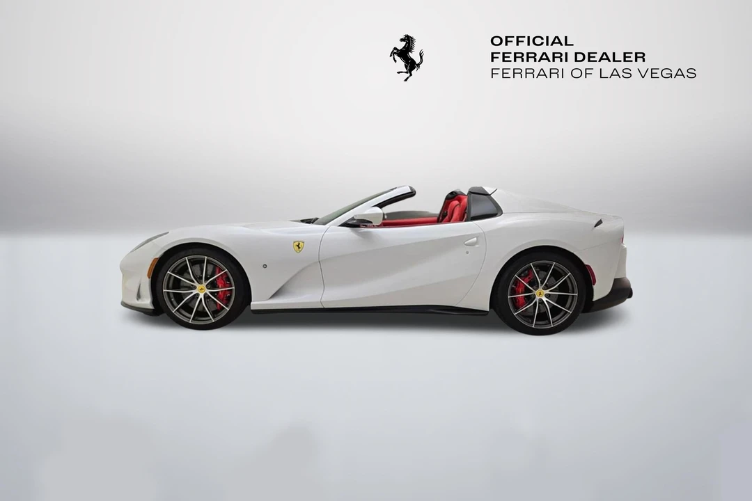 2022 Ferrari 812 GTS - Image 12 of 31