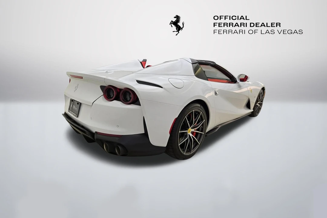 2022 Ferrari 812 GTS - Image 9 of 31