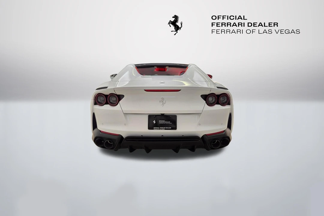 2022 Ferrari 812 GTS - Image 10 of 31