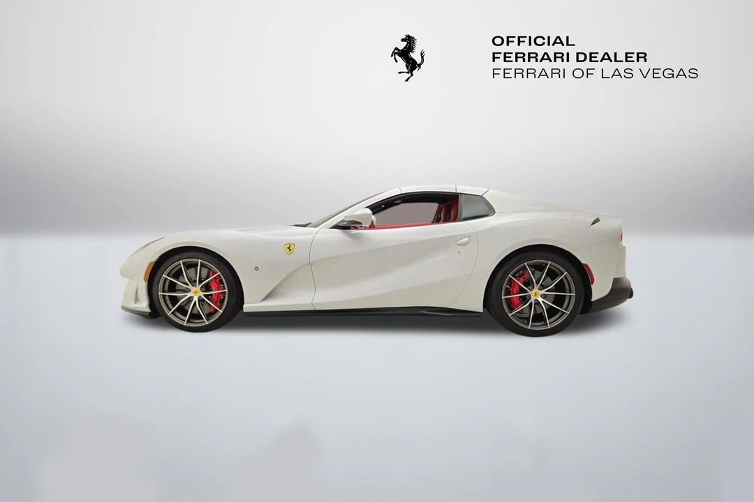 2022 Ferrari 812 GTS - Image 13 of 31
