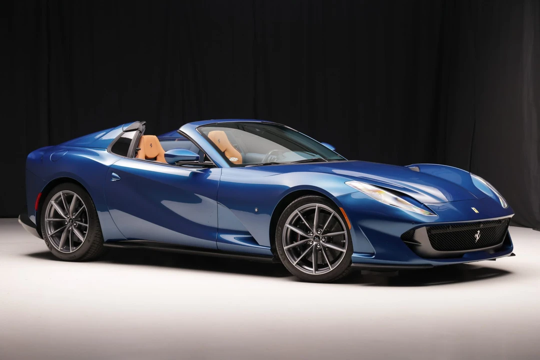 2022 Ferrari 812 GTS - Image 11 of 31