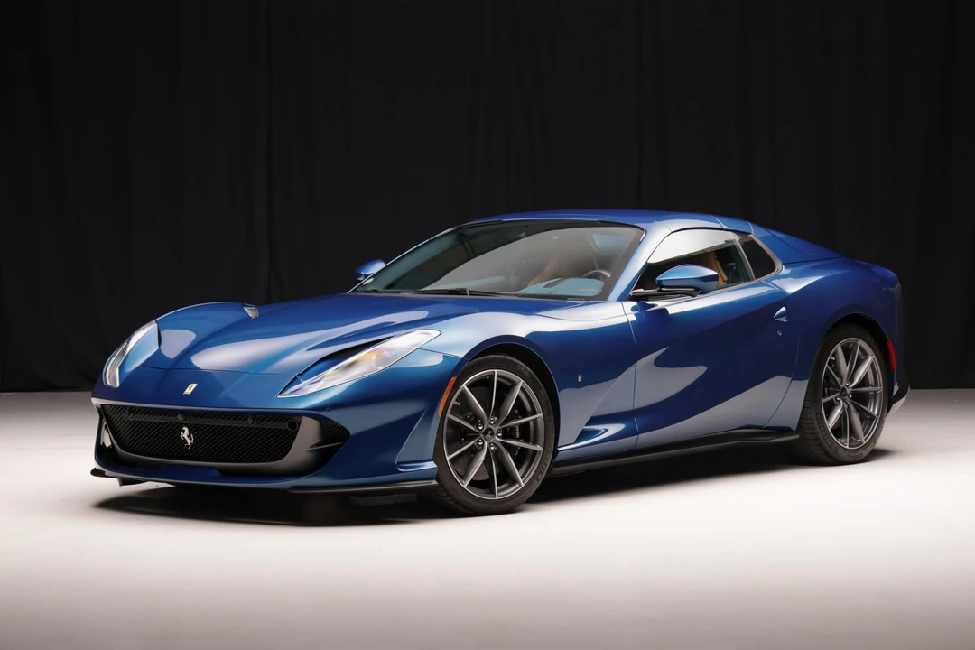 2022 Ferrari 812 GTS - Image 16 of 31