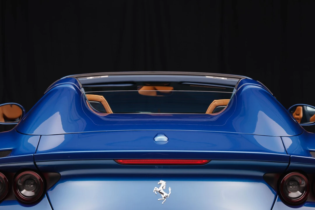 2022 Ferrari 812 GTS - Image 29 of 31