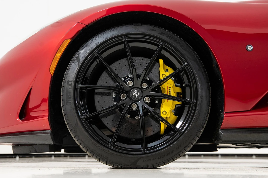 2022 Ferrari 812 GTS - Image 18 of 31