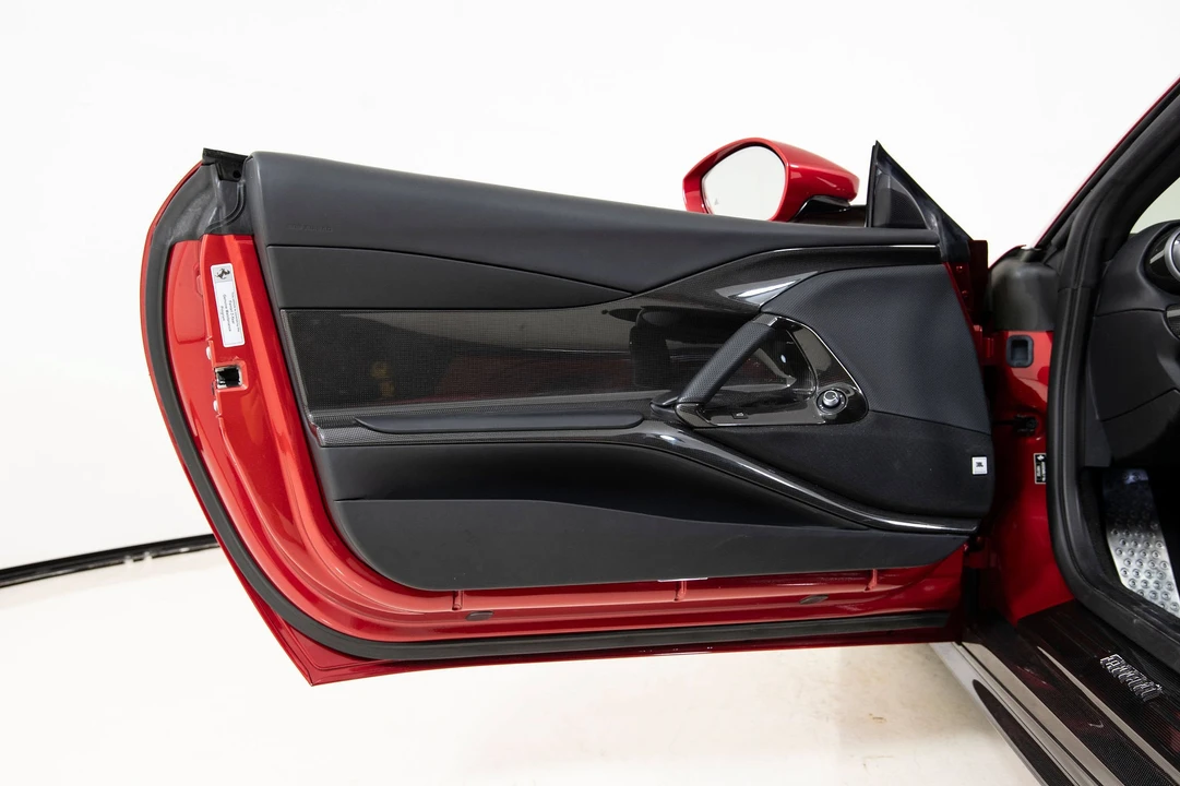 2022 Ferrari 812 GTS - Image 22 of 31