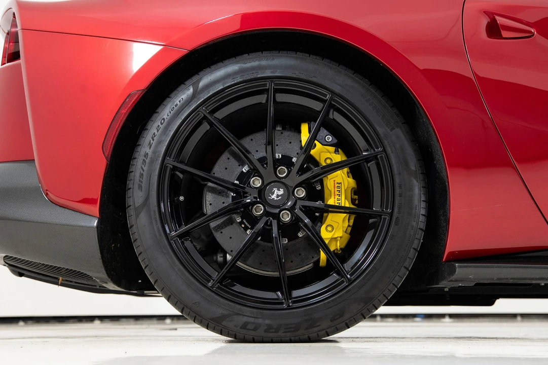 2022 Ferrari 812 GTS - Image 20 of 31