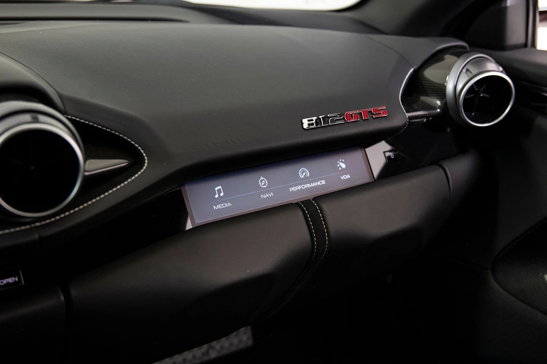 2022 Ferrari 812 GTS - Image 12 of 31