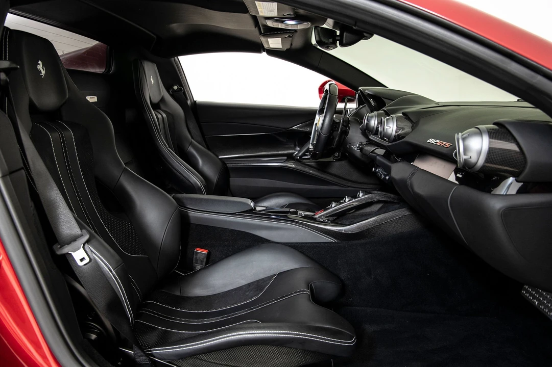 2022 Ferrari 812 GTS - Image 13 of 31