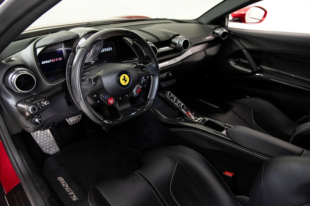 2022 Ferrari 812 GTS - Image 4 of 31