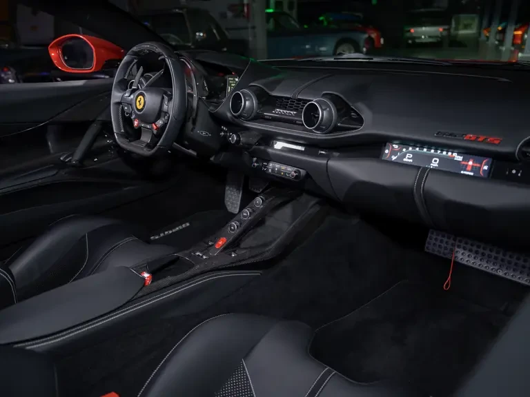 2022 Ferrari 812 GTS - Image 12 of 31