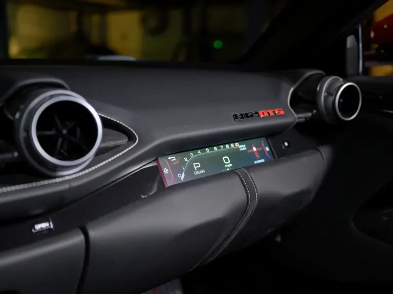 2022 Ferrari 812 GTS - Image 21 of 31