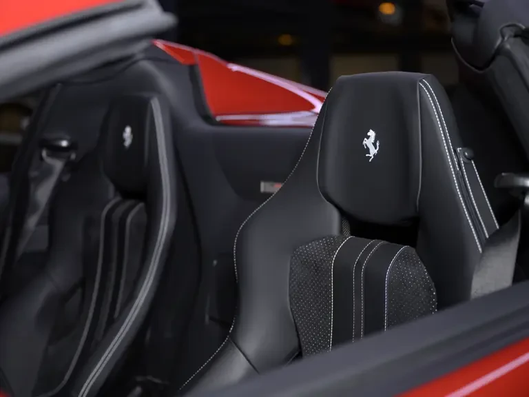 2022 Ferrari 812 GTS - Image 16 of 31