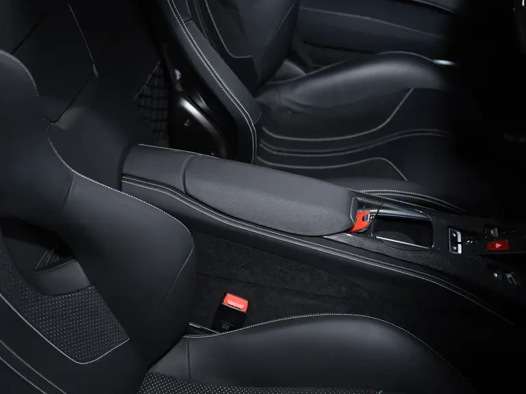 2022 Ferrari 812 GTS - Image 23 of 31