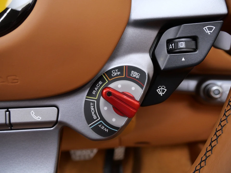 2022 Ferrari 812 GTS - Image 30 of 31