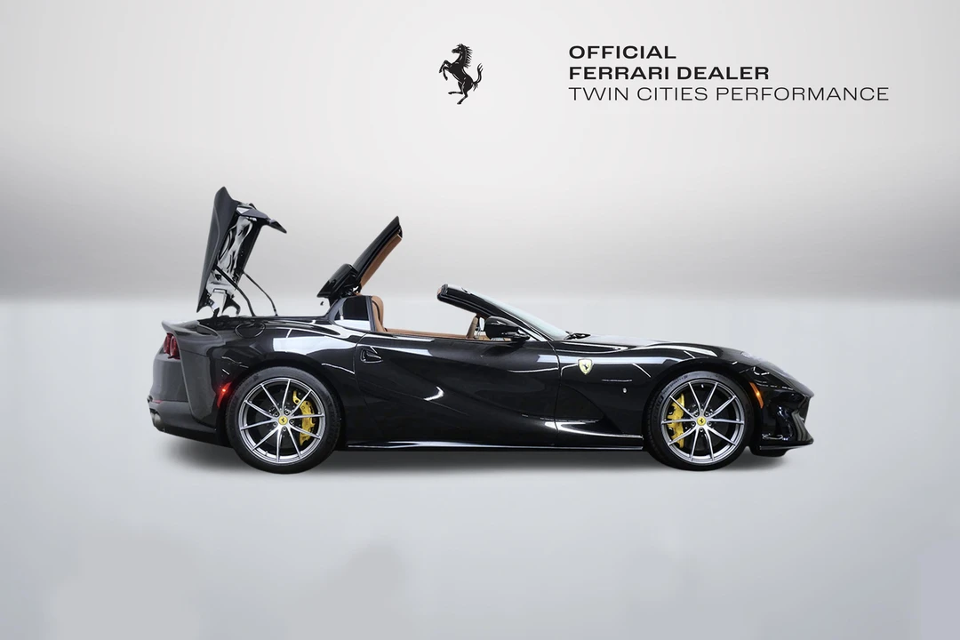 2022 Ferrari 812 GTS - Image 8 of 31