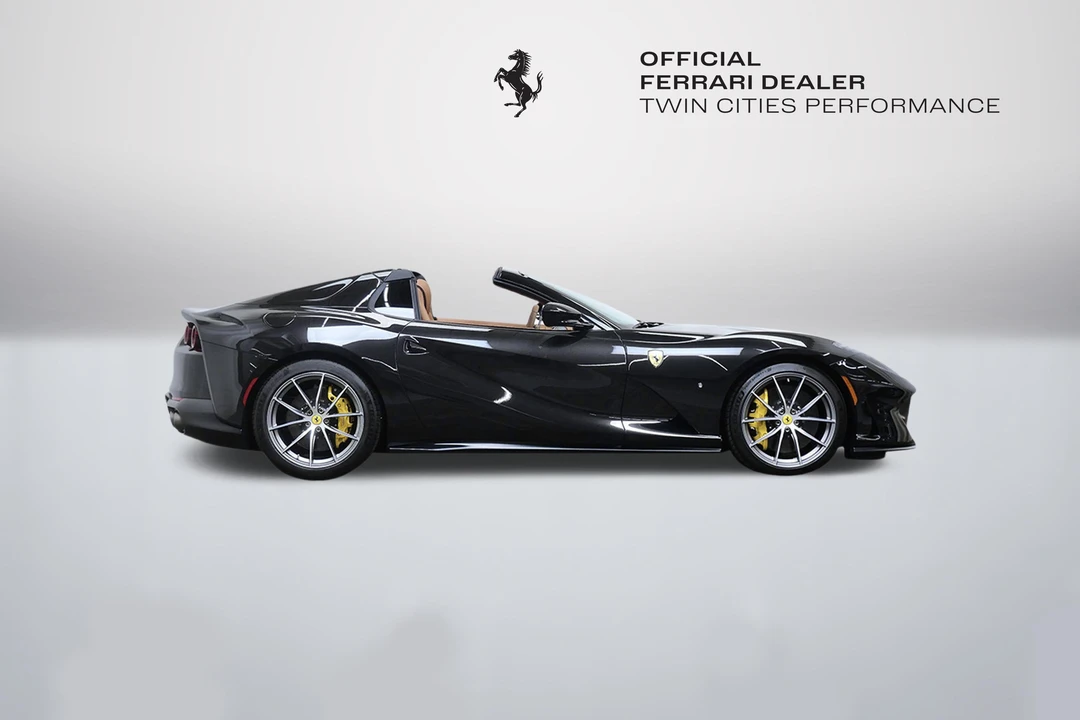 2022 Ferrari 812 GTS - Image 9 of 31