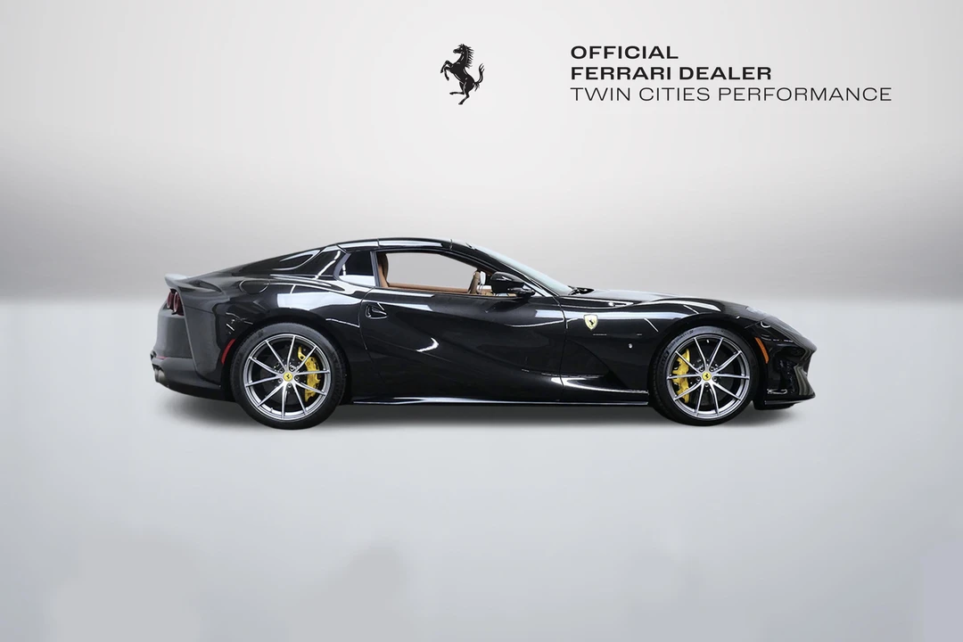 2022 Ferrari 812 GTS - Image 7 of 31